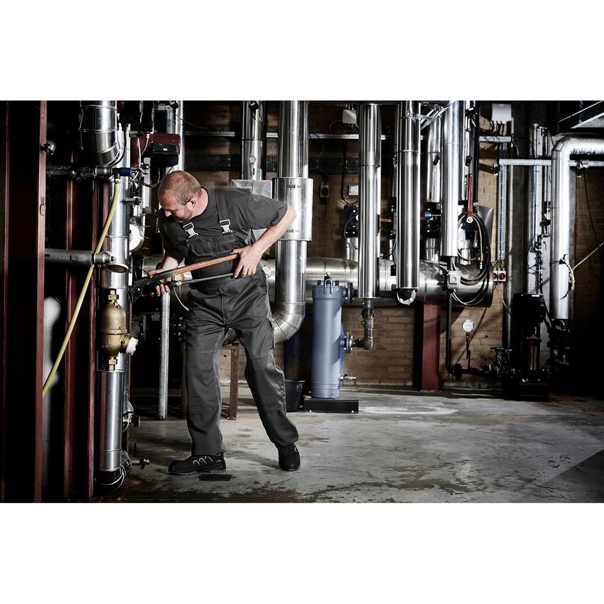 Mascot Newark Amerikaanse Overall Zwart - Maat W40.5L32 4 Mascot Newark Amerikaanse Overall Zwart - Maat W40.5L32 - Afbeelding 2